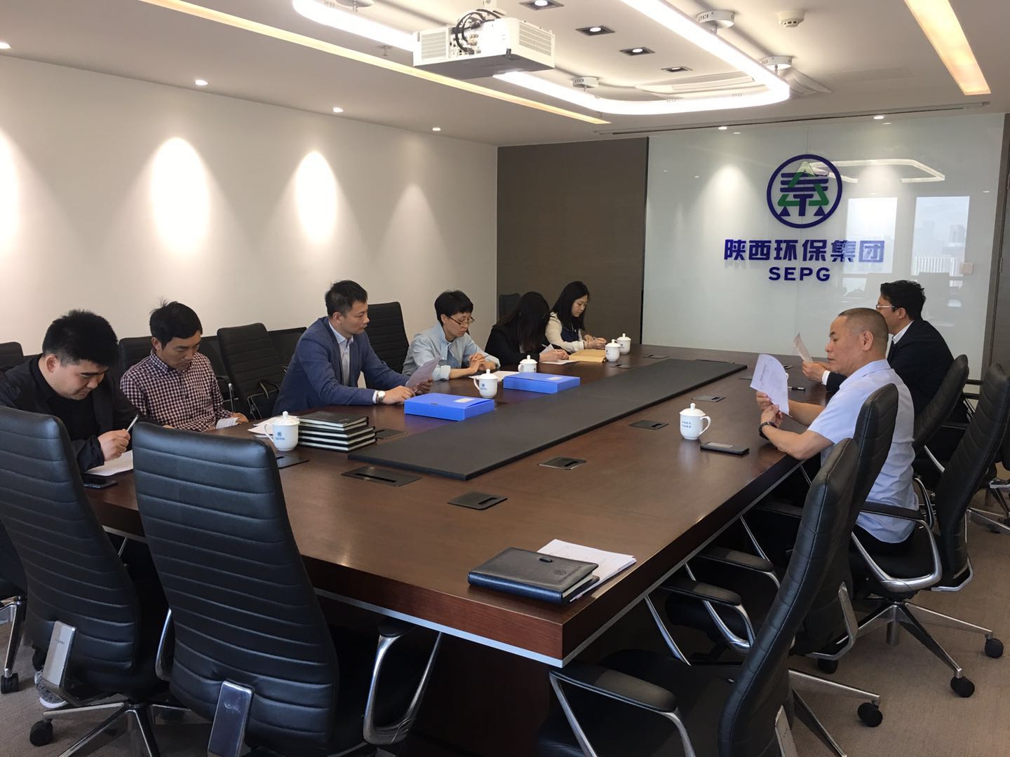 驻省国资委纪检组检查陕西6008集团集团党风廉政建设事情