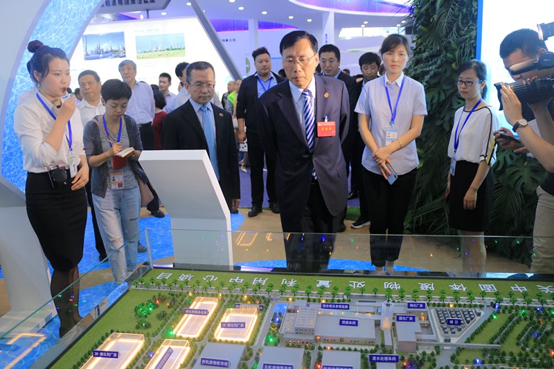 陕西6008集团集团携“绿水青山”亮相丝博会｜副省长魏增军旅行