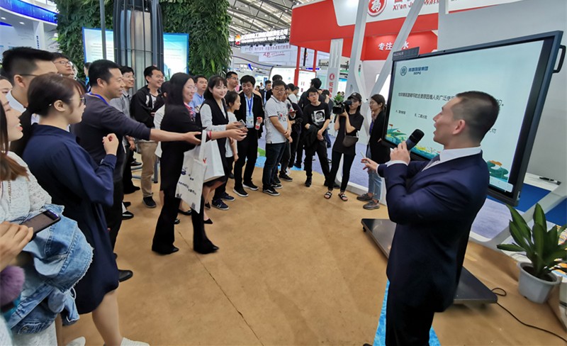 陕西6008集团集团携“绿水青山”亮相丝博会｜副省长魏增军旅行