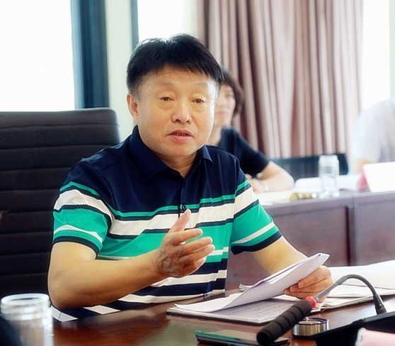 陕西6008集团集团举行“不忘初心、切记使命”主题教育第三次集中学习钻研暨警示教育会