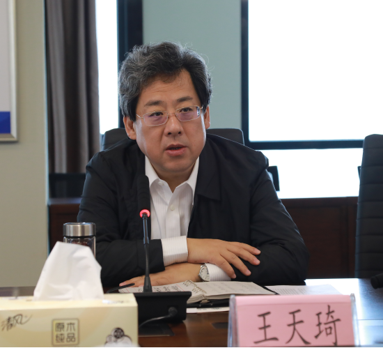 江苏省生态情形厅厅长王天琦到陕西6008集团集团调研座谈