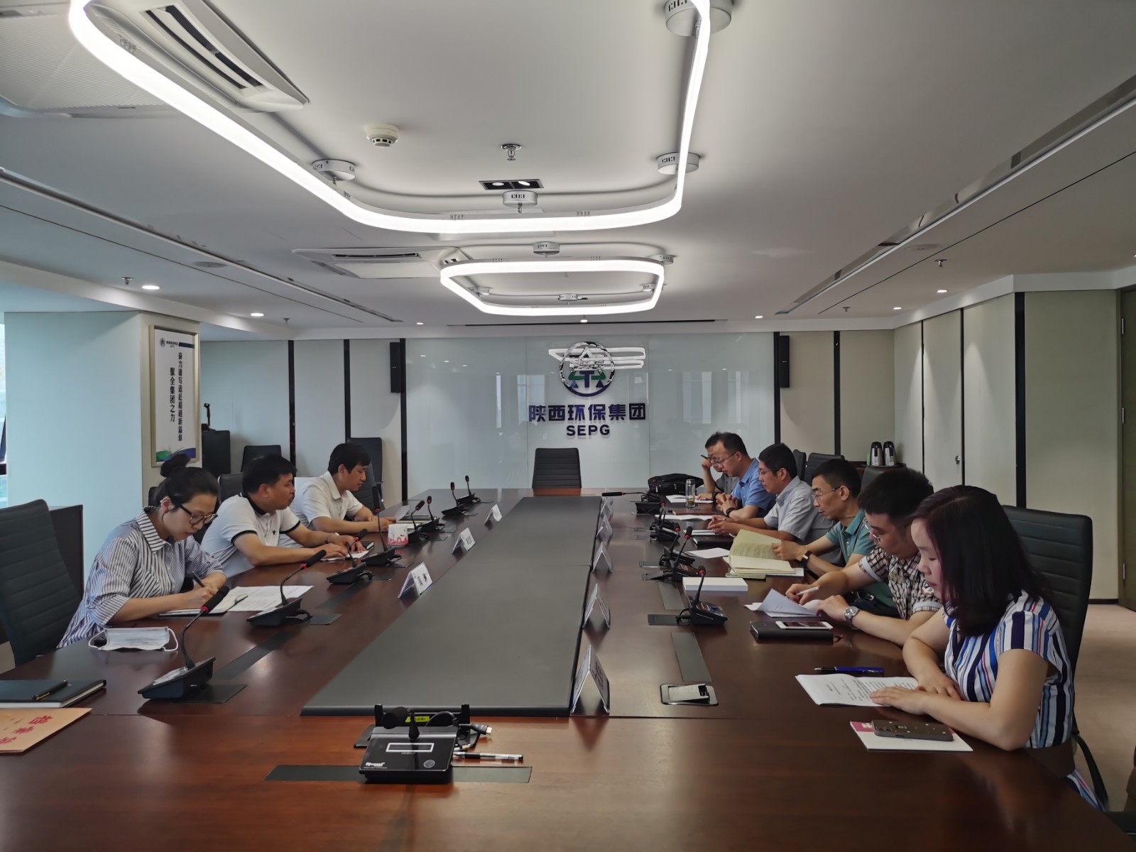 陕西6008集团集团纪委组织6名新任职向导干部加入廉政考试及廉政谈话