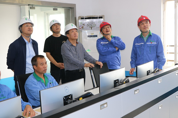 顾峰到三秦6008集团股份公司下属省危废处置惩罚中心检查指导事情