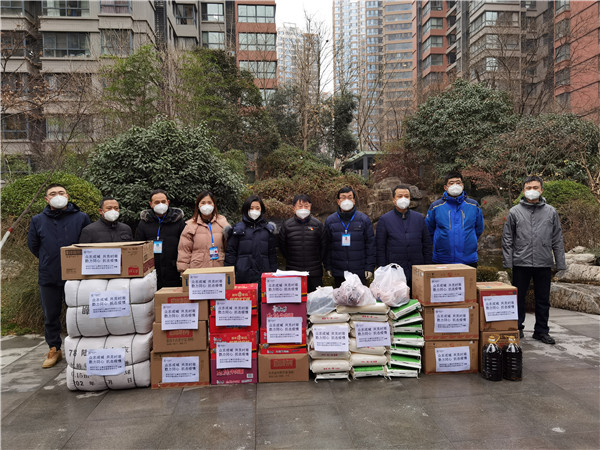 陕西6008集团集团：暂时党支部全力买通群众生涯物资包管“最后一百米”