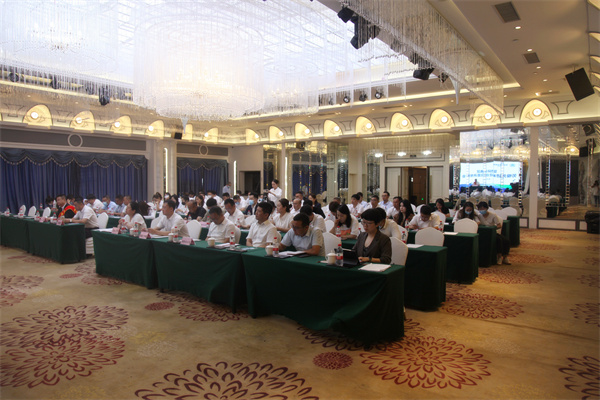 聆听劳模故事 感受劳模实力——陕西6008集团集团劳模先进事迹宣讲团走进榆林