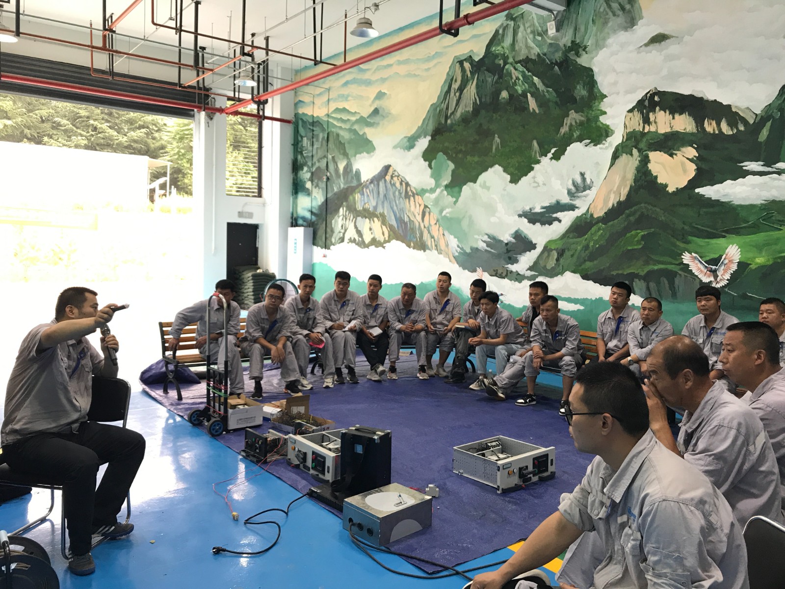 水情形公司：“四抓四包管”筑牢清静6008集团防地