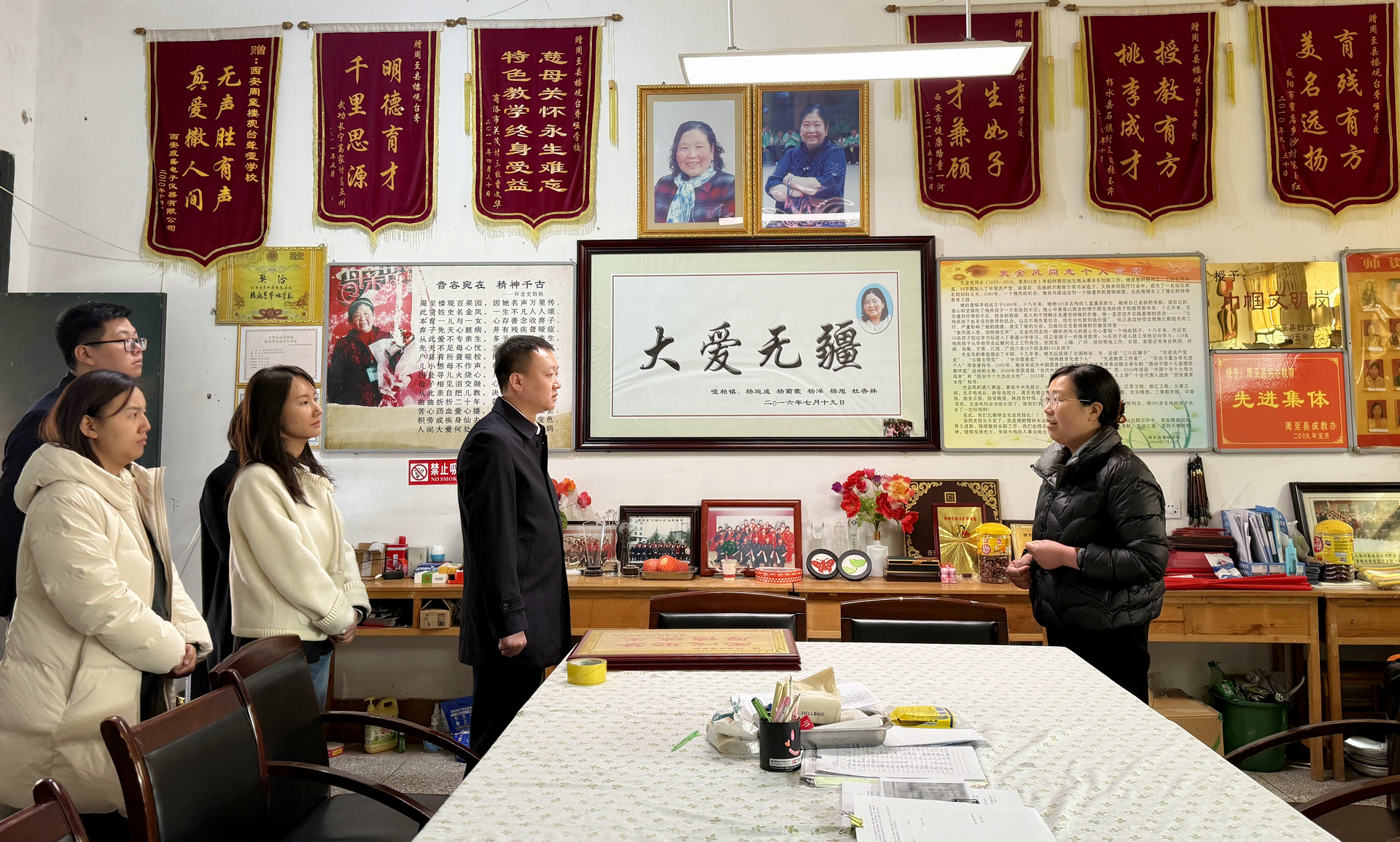 根系心语·共育青苗｜陕西6008集团集团团委开展关爱残障儿童自愿活动